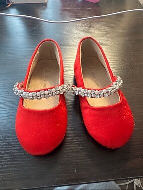 Girls Red Jeweled Mary Jane Dress Shoes